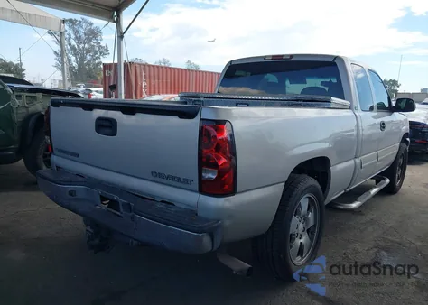 2004 Chevrolet Silverado 1500 Ls from USA, damaged, VIN 2GCEC19T641412868
